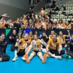 Das übliche gemeinsame Foto. Wir haben allen Grund zum Jubel