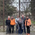 Vor dem Castello Visconti